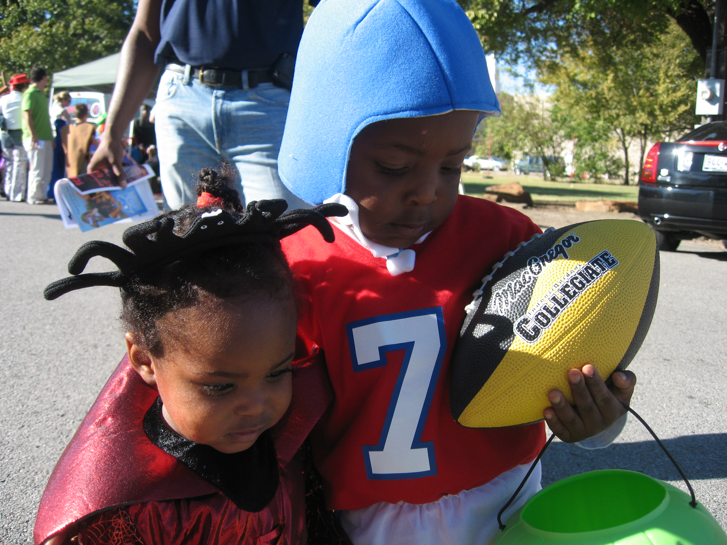 scare on the square 076